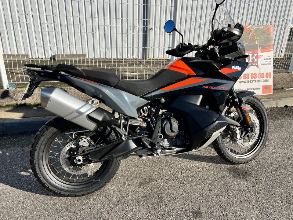 KTM 890 ADVENTURE 4