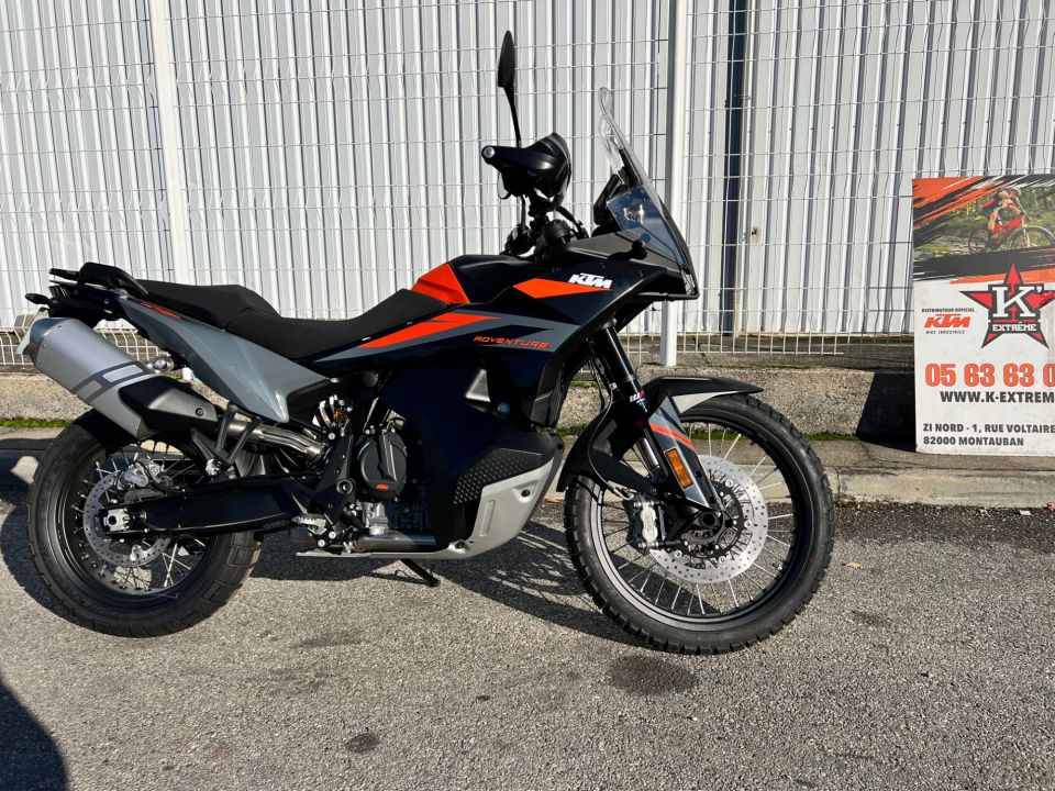 KTM 890 ADVENTURE 4