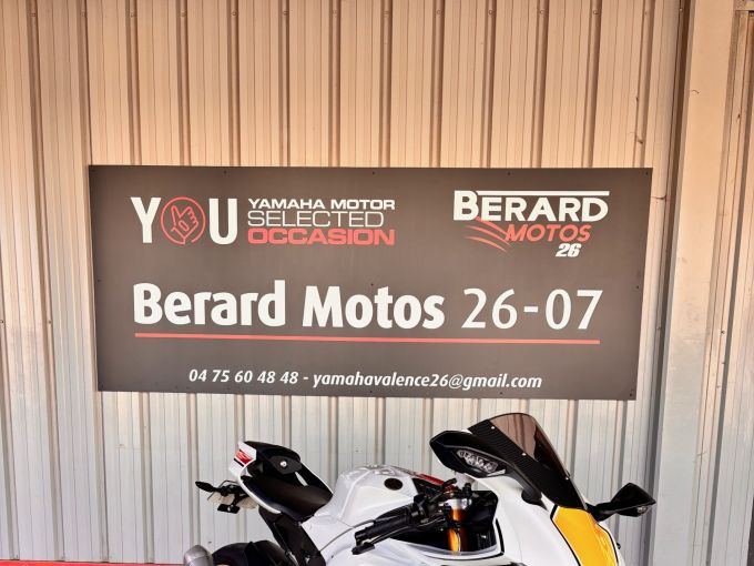 YAMAHA YZF-R1 WORLD GP 60TH ANNIVERSARY 4