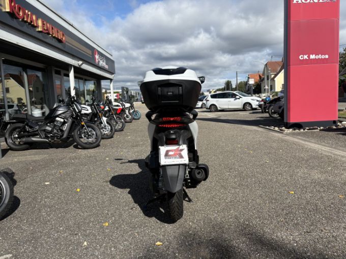 HONDA SH125i 4