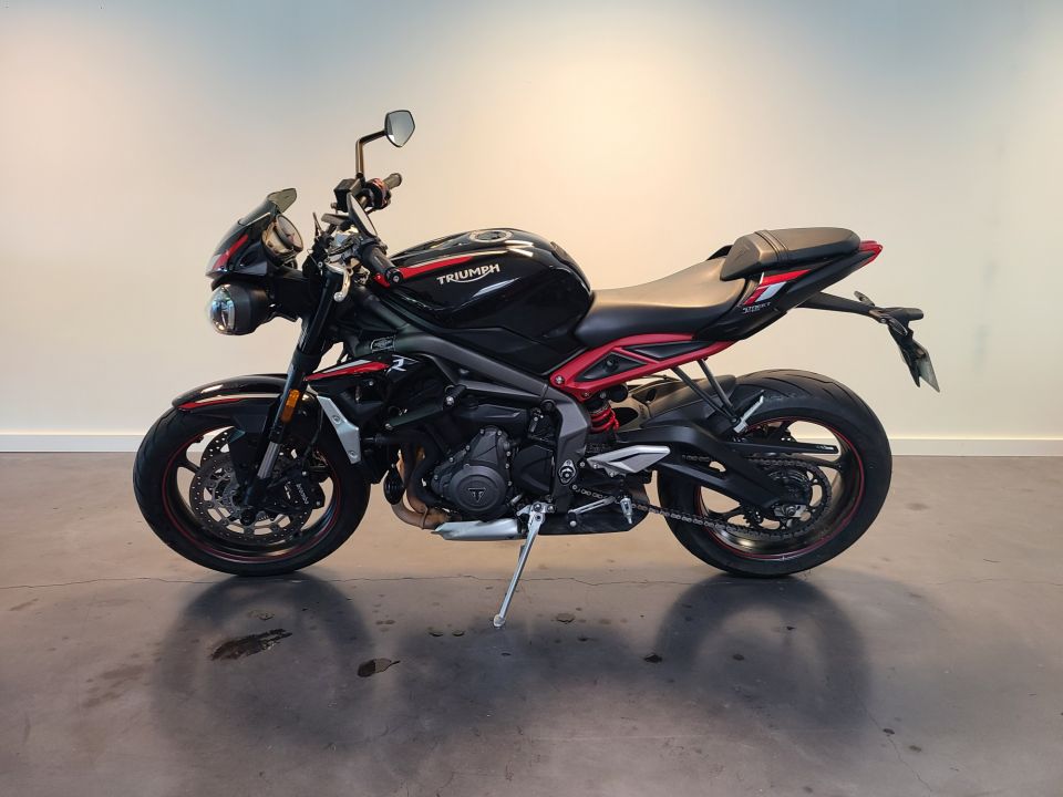 TRIUMPH STREET TRIPLE 765 R 4