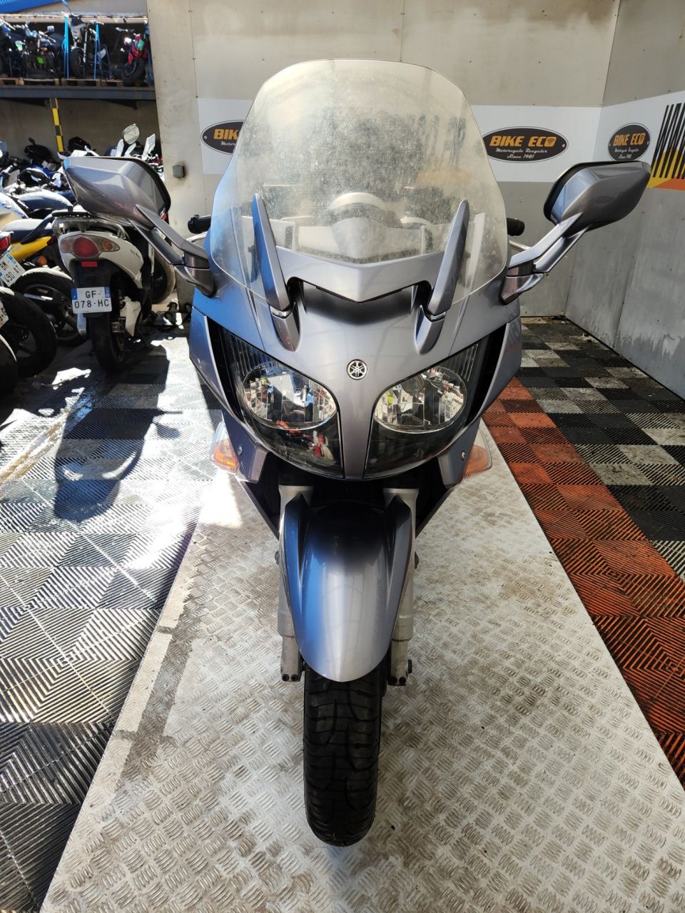 YAMAHA FJR 1300 4