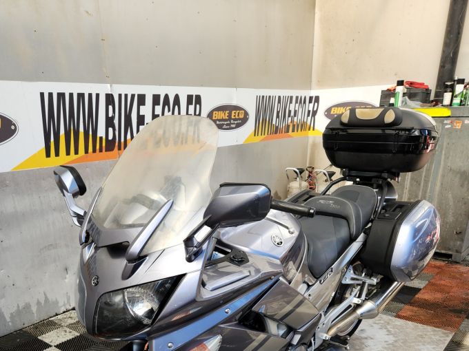 YAMAHA FJR 1300 4