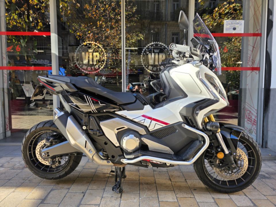HONDA X-ADV 750 4