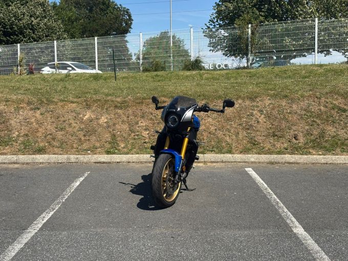 YAMAHA XSR 900 4
