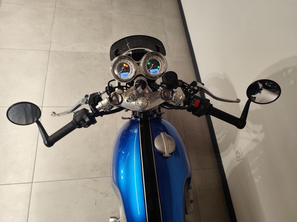 TRIUMPH THRUXTON 1200 R 4