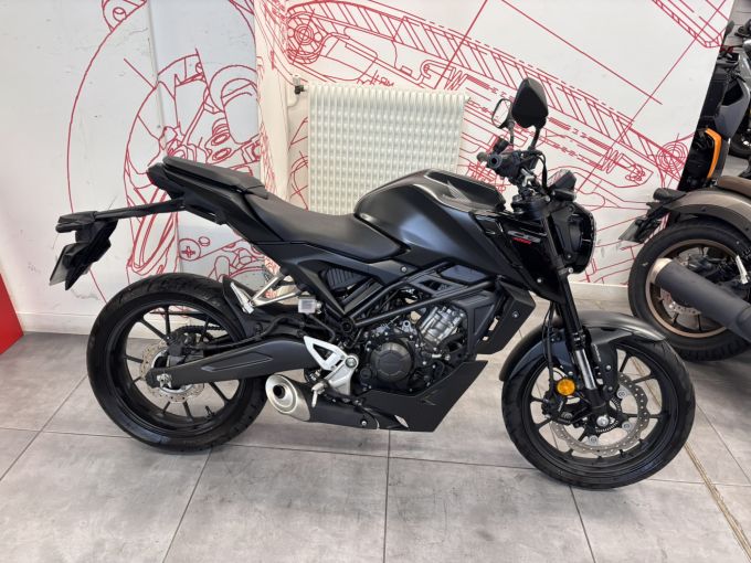 HONDA CBF 125 4