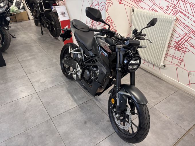 HONDA CBF 125 4