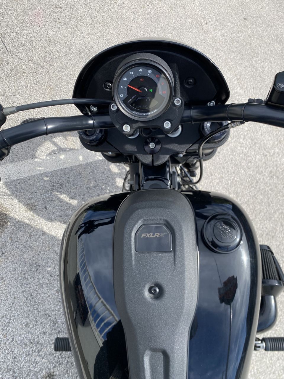 HARLEY-DAVIDSON SOFTAIL LOW RIDER 1923 S 4