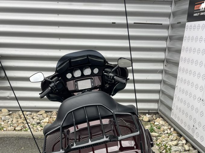 HARLEY-DAVIDSON TOURING ULTRA LIMITED 1923 CVO 4