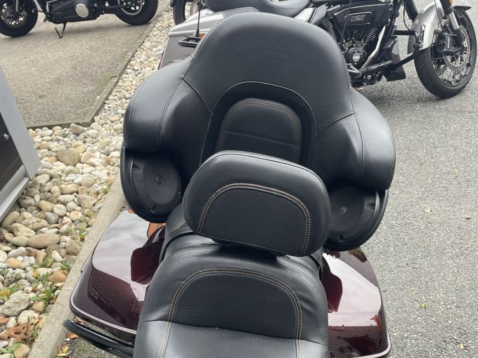 HARLEY-DAVIDSON TOURING ULTRA LIMITED 1923 CVO 4