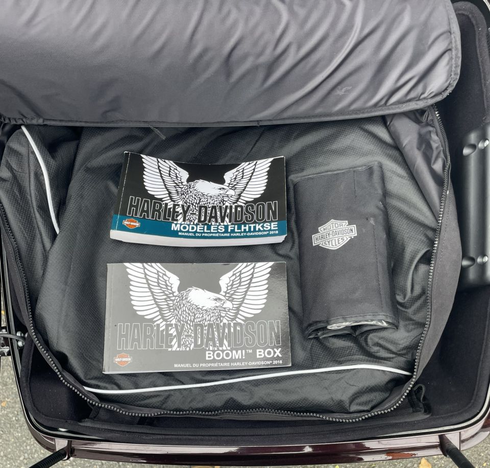 HARLEY-DAVIDSON TOURING ULTRA LIMITED 1923 CVO 4