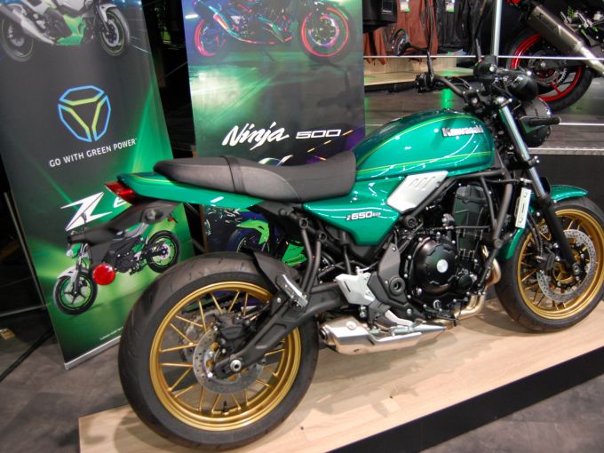KAWASAKI Z650 RS 4
