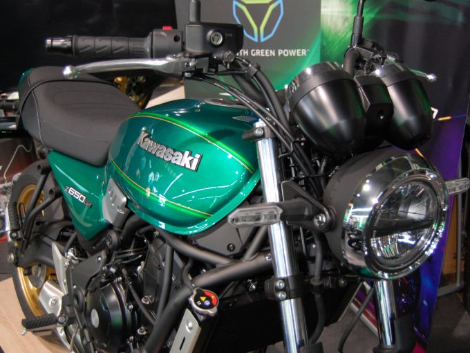 KAWASAKI Z650 RS 4