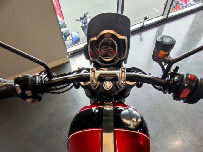 TRIUMPH SCRAMBLER 1200 XC 4