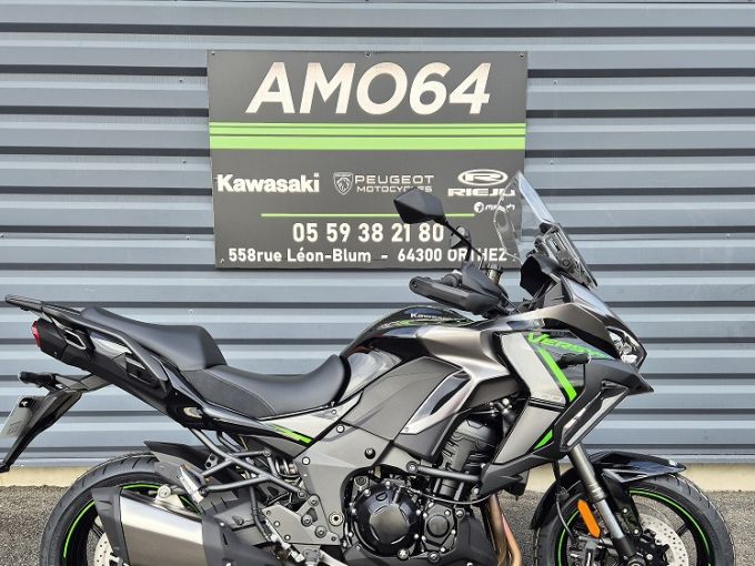 KAWASAKI VERSYS 1100 SE 4