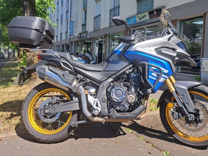 VOGE 525 DSX 4