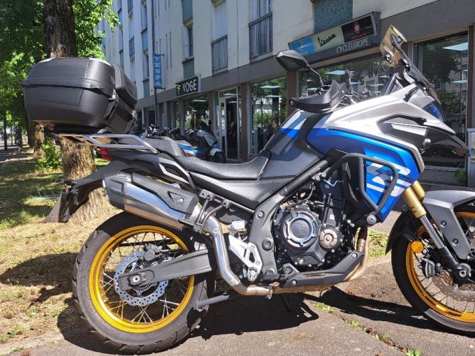 VOGE 525 DSX 4