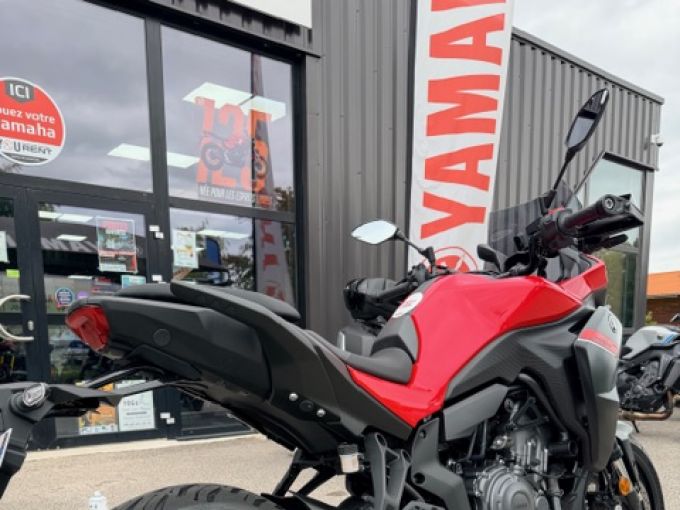 YAMAHA TRACER 7 35KW 4