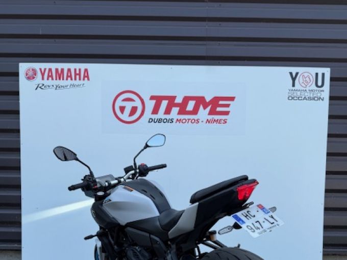 YAMAHA MT-07 Y-AMT (47,5CV) 4