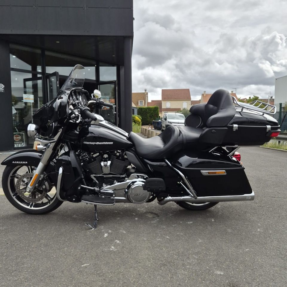 HARLEY-DAVIDSON TOURING ELECTRA GLIDE 1868 ULTRA LIMITED 4