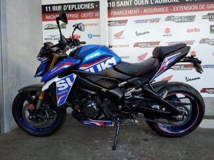 SUZUKI GSX-S 1000 4