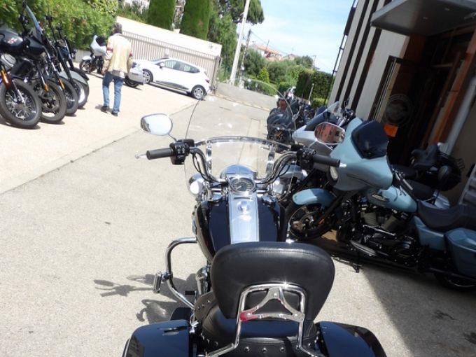 HARLEY-DAVIDSON TOURING ROAD KING 1745 STANDARD 4