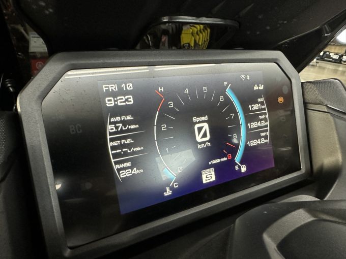 YAMAHA XP T-MAX 560 TECH MAX 4
