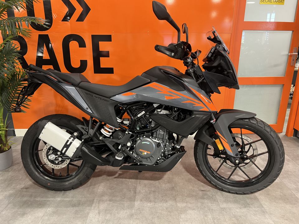 KTM 390 ADVENTURE 4