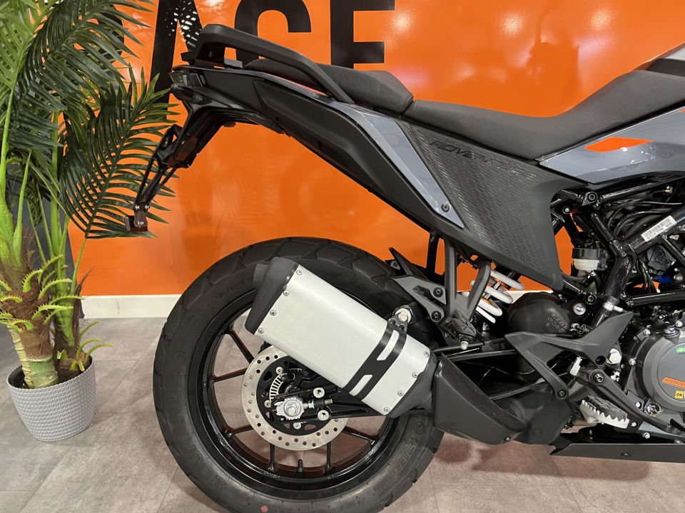 KTM 390 ADVENTURE 4