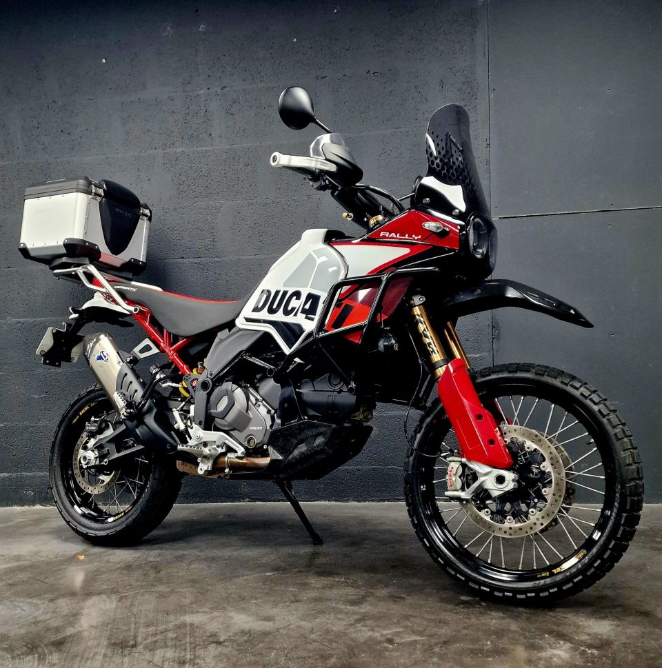 DUCATI DESERT X RALLY 4
