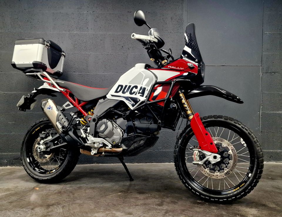 DUCATI DESERT X RALLY 4