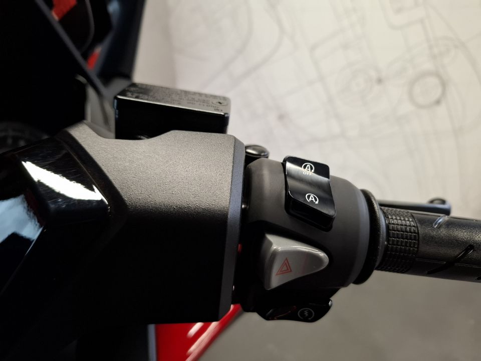 HONDA NSS FORZA 350 4