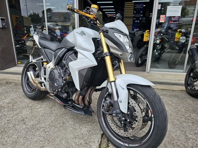 HONDA CB 1000 R 4