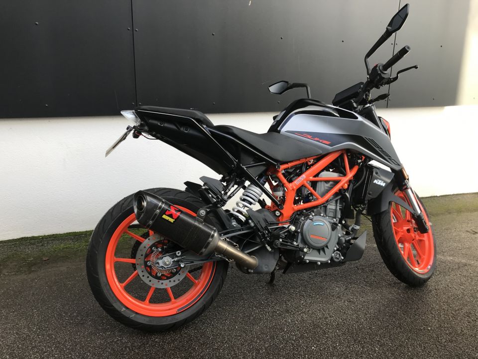 KTM 390 DUKE 4