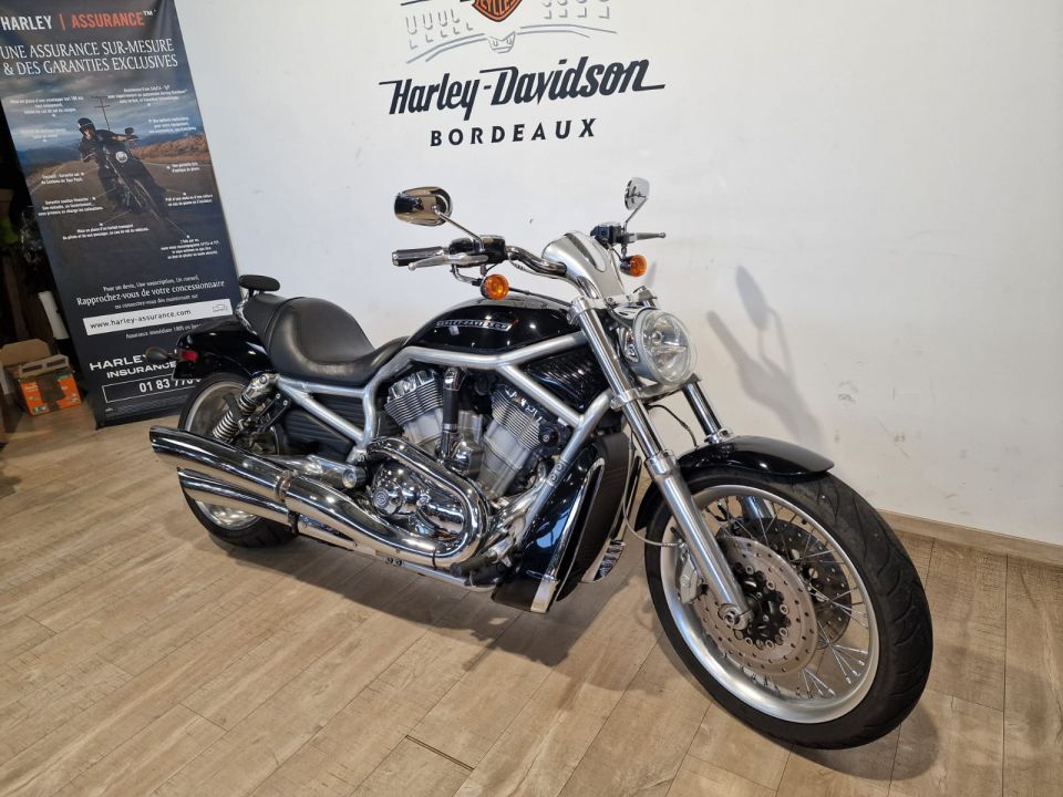 HARLEY-DAVIDSON V-ROD 1130 4