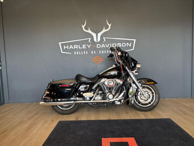 HARLEY-DAVIDSON TOURING STREET GLIDE 1584 4