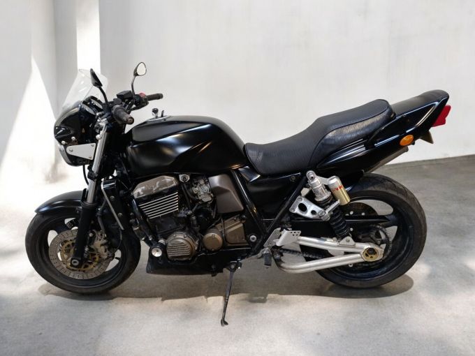 KAWASAKI ZRX 1200 4