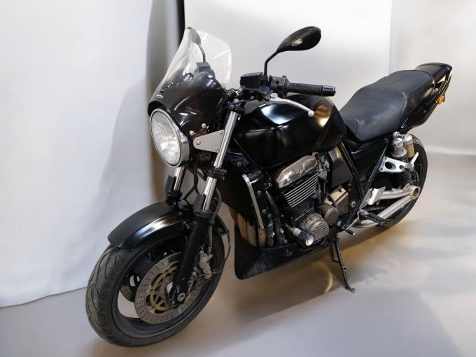 KAWASAKI ZRX 1200 4