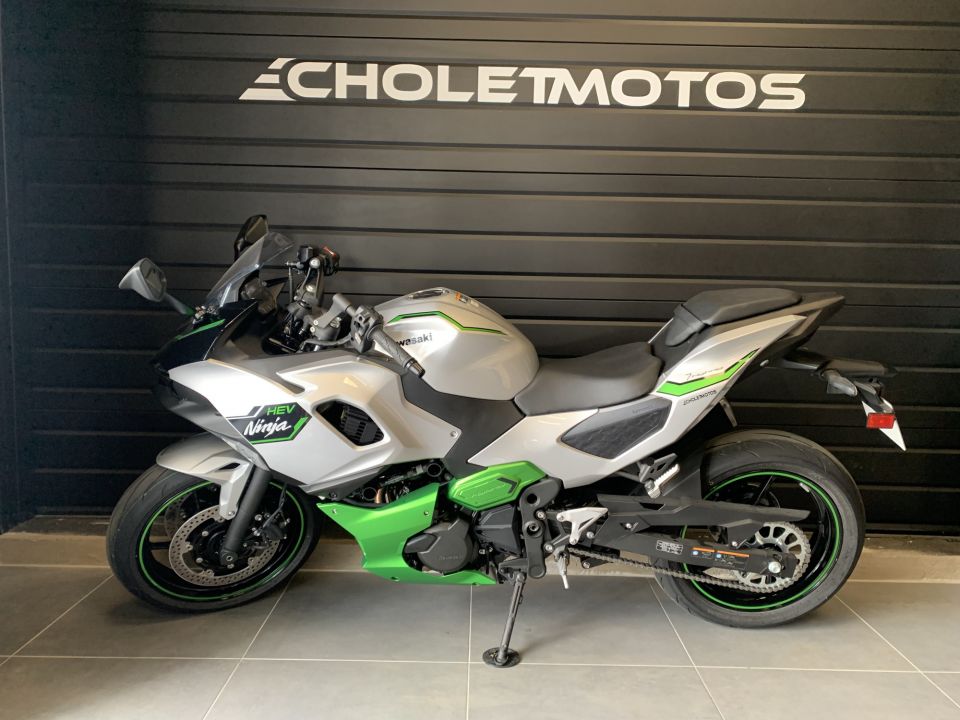 KAWASAKI Ninja 7 Hybrid 4
