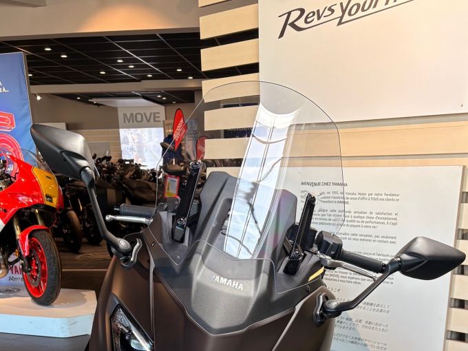 YAMAHA XP T-MAX 560 TECH MAX 4