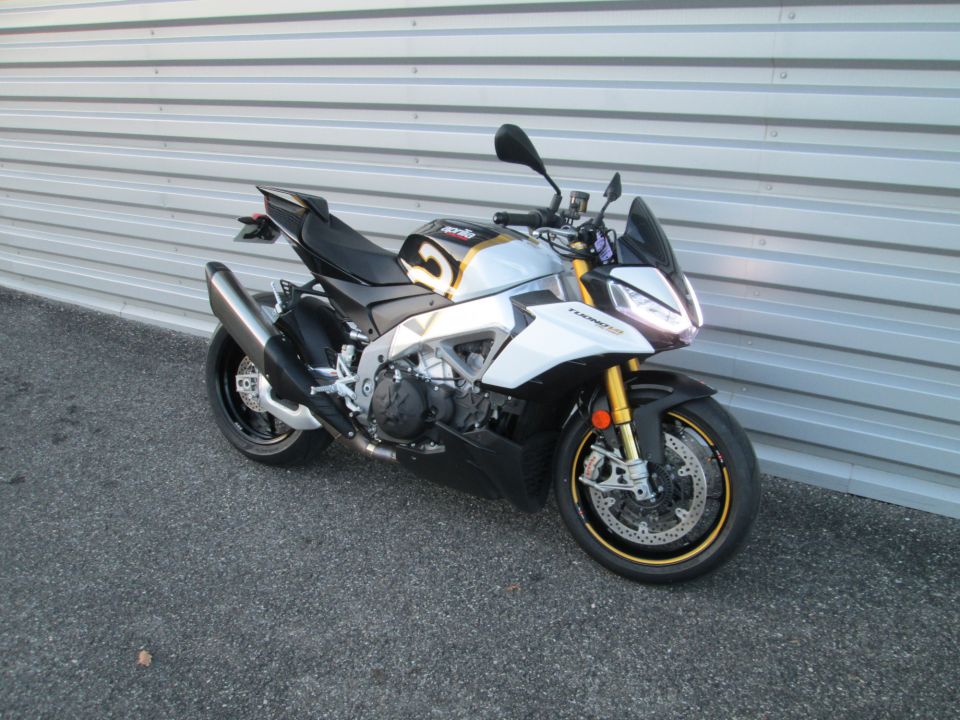 APRILIA TUONO 1100 V4 FACTORY 4