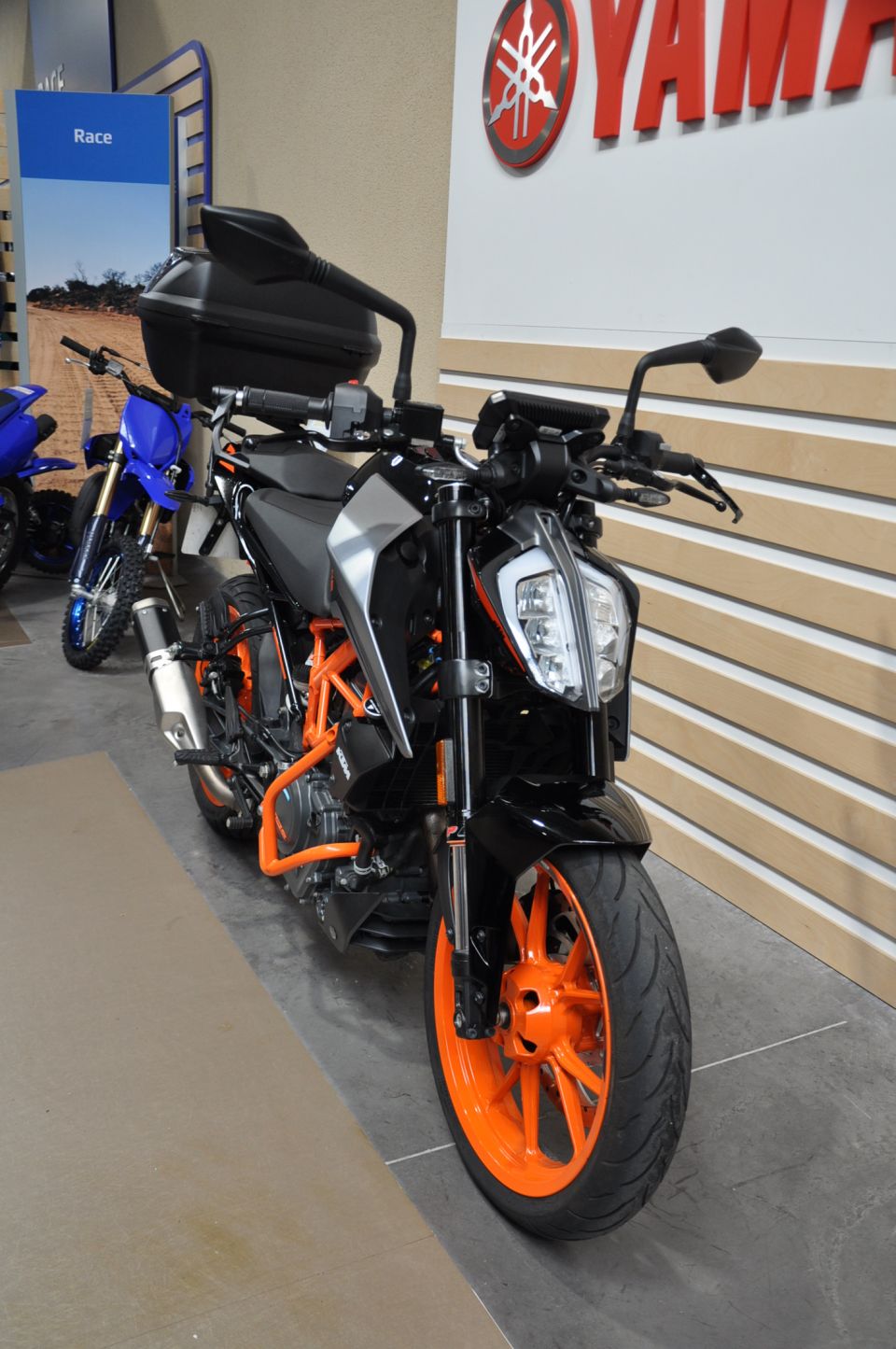 KTM 390 DUKE ABS 4