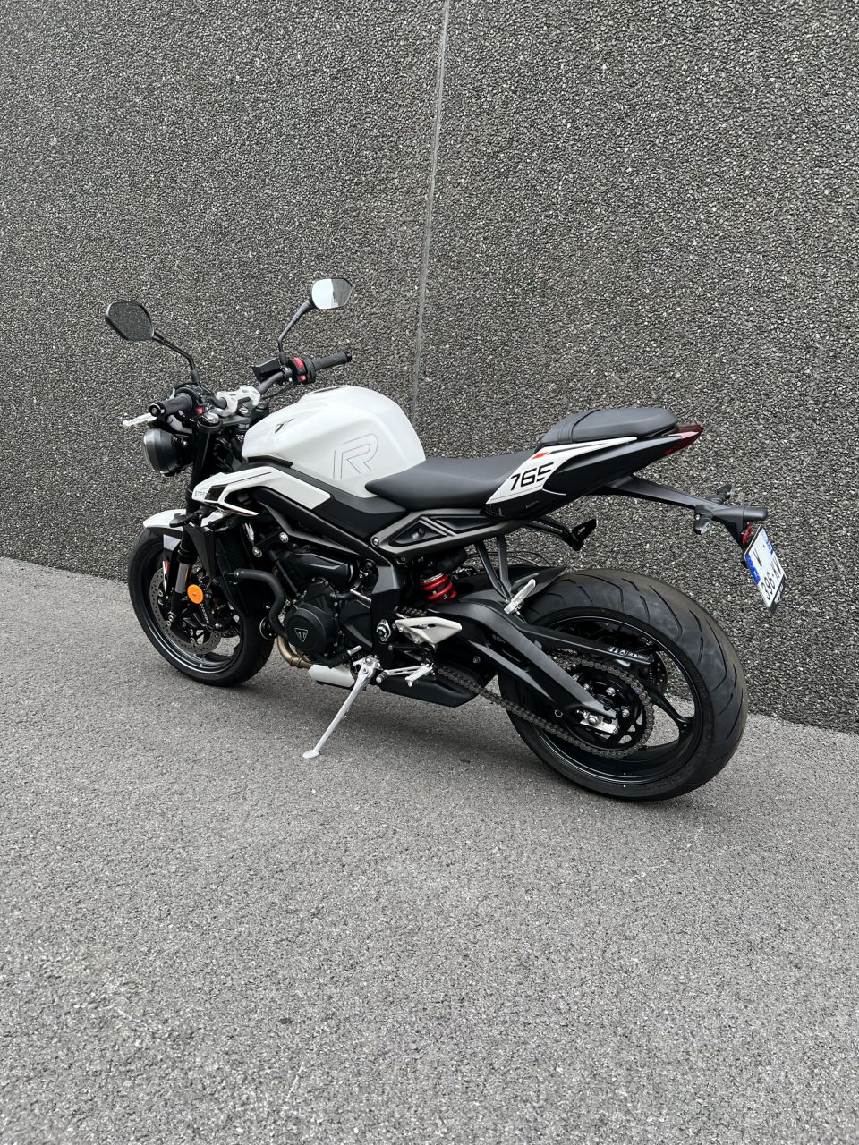 TRIUMPH STREET TRIPLE 765 R 4