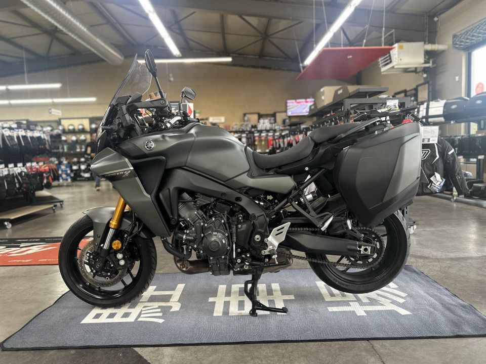 YAMAHA TRACER 9 GT 4