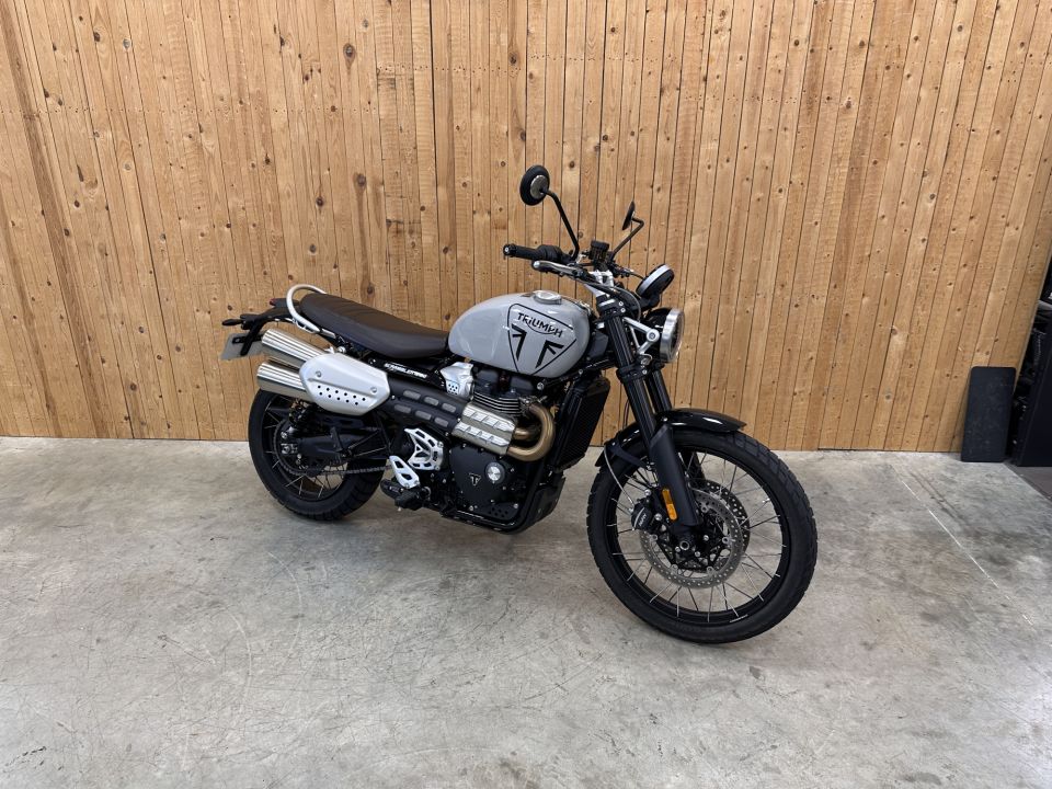 TRIUMPH Scrambler 1200 X 4