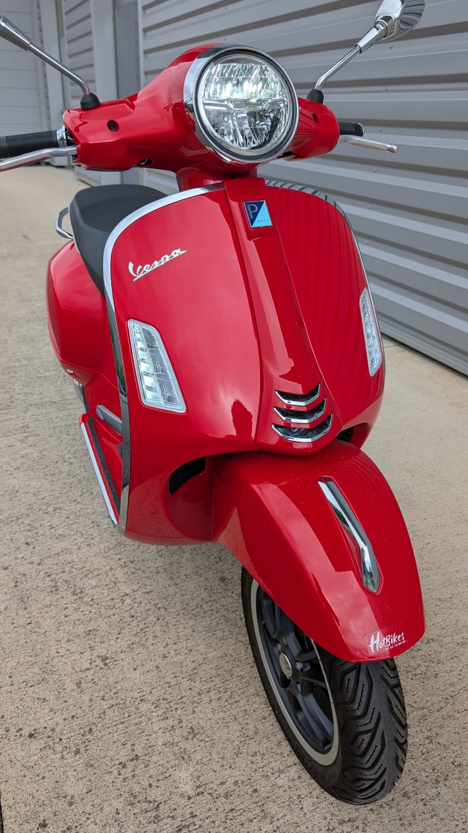 VESPA GTS 125IE SUPER 4