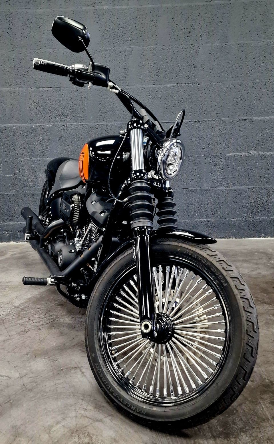 HARLEY-DAVIDSON SOFTAIL STREET BOB 1868 4