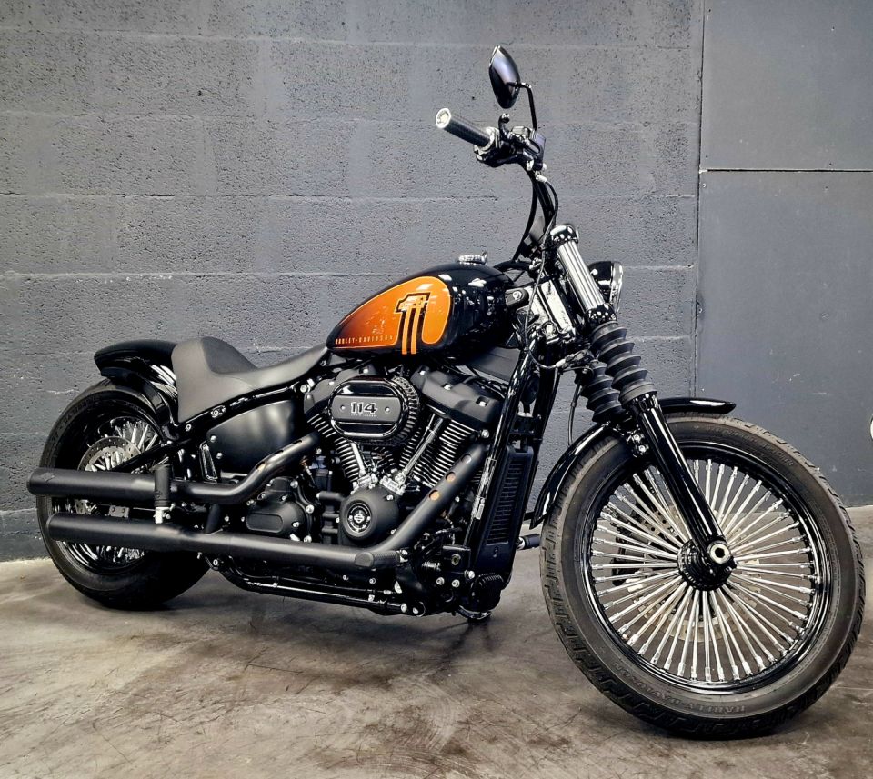 HARLEY-DAVIDSON SOFTAIL STREET BOB 1868 4