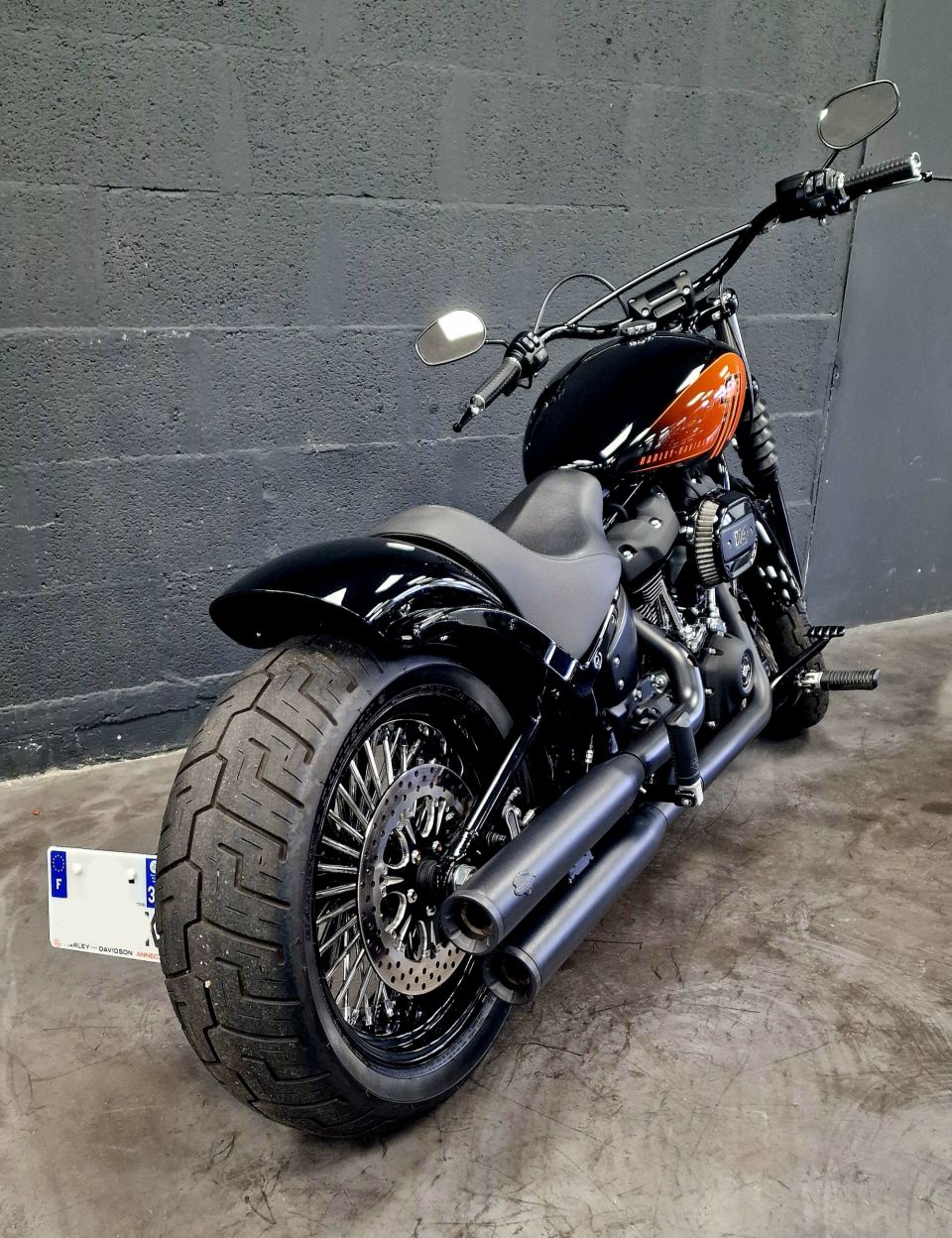 HARLEY-DAVIDSON SOFTAIL STREET BOB 1868 4